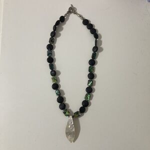 Circular Black Green Stone Beaded White Shell Pendant Necklace Silver Toggle